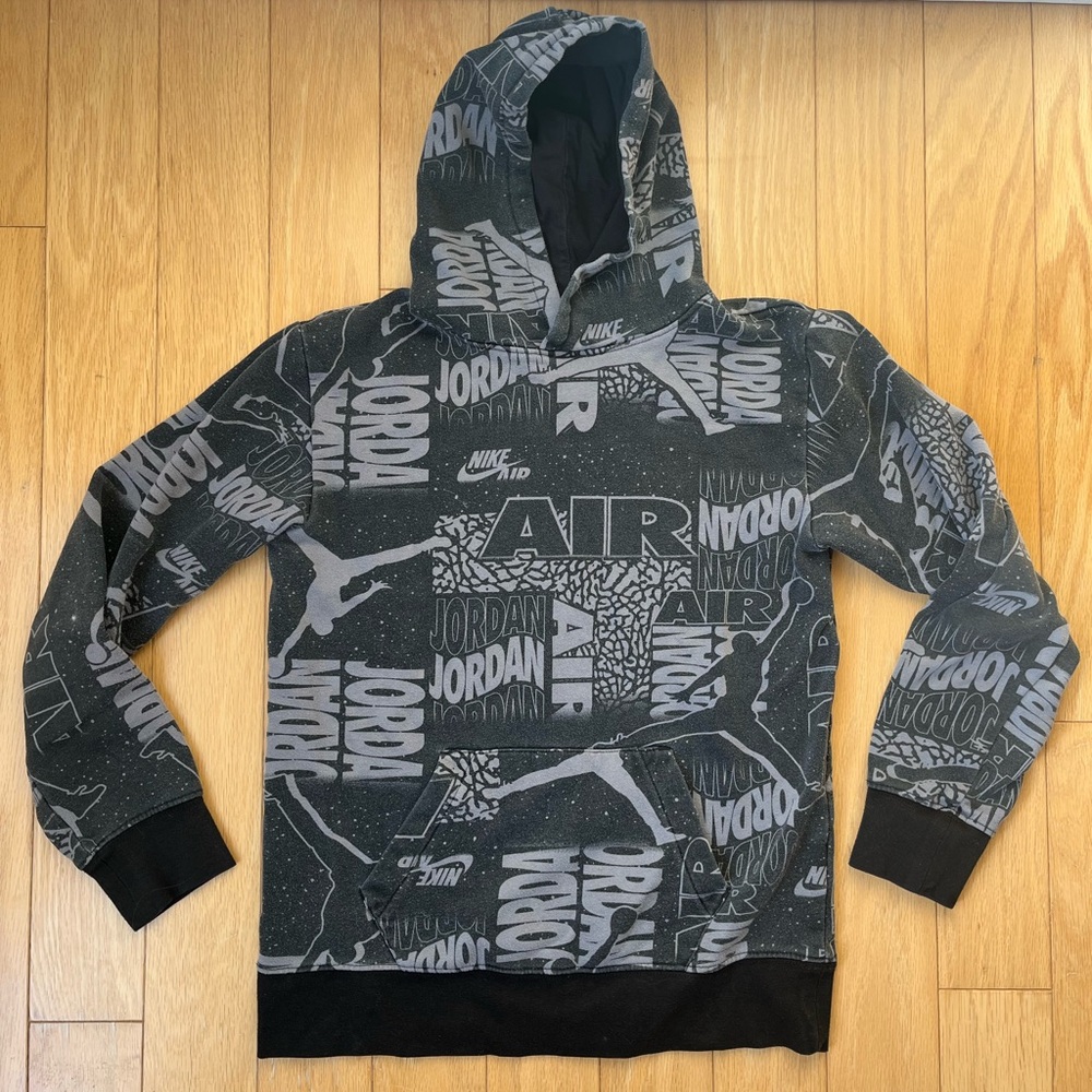 Jordan Black and Gray Graphic Hoodie - Size Youth Large